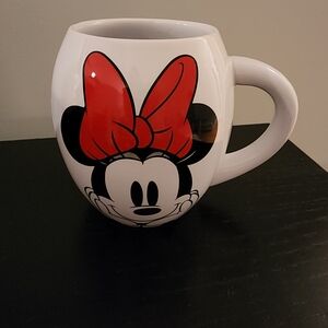 Disney Bioworld Minnie Mouse Red and White Mug